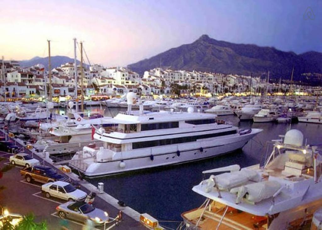 Heart Of Old Town Apartment Marbella Bagian luar foto